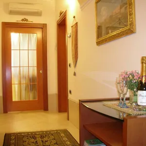 Apartment Casamariamaddalena, Venedig